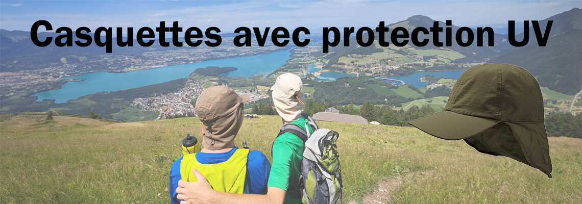 Deux personnes portant la Casquette UV Protection en kaki devant un beau paysage suisse