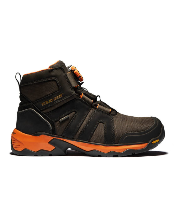 Chaussure de travail hivernale Solid Gear Tigris MID offrant une adhérence, une légèreté et une respirabilité supérieures avec technologies Arctic Grip Pro et GORE-TEX®