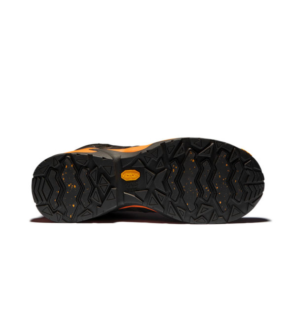 Semelle robuste Vibram® Arctic Grip Pro de la chaussure Solid Gear Tigris MID, conçue pour une adhérence exceptionnelle sur les surfaces glacées